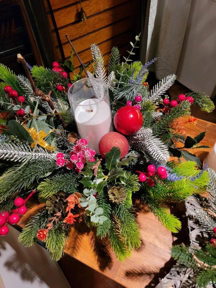 Div kerstukken., Diversen, Kerst, Ophalen of Verzenden