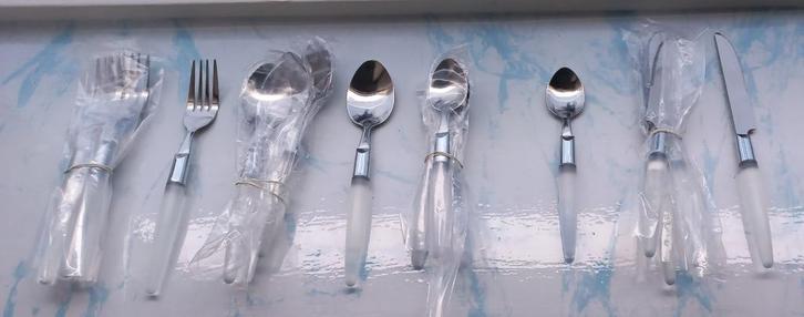 16-delige bestekset(s), nieuw in koker, Huis en Inrichting, Keuken | Bestek, Nieuw, Bestekset, Ophalen of Verzenden