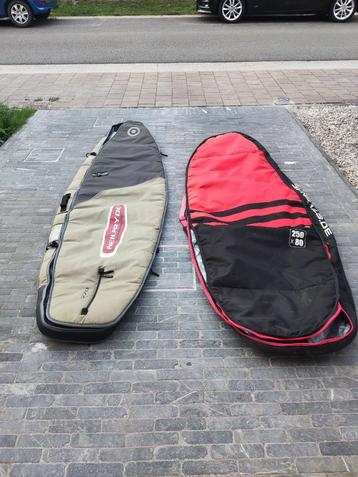 2 boardbags 250x80 en 270x65 beschikbaar voor biedingen