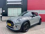 Mini Cooper 5-deurs 2019 Navi Led Union Jack 1 jaar garantie, Auto's, Mini, Voorwielaandrijving, Stof, Handgeschakeld, 3 cilinders