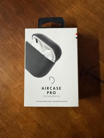 DECODED Siliconen AirPods Pro Hoesje beschikbaar voor biedingen