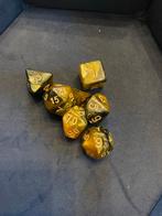 Set van  DND dobbelstenen  -Goudkleurig, Ophalen, Zo goed als nieuw