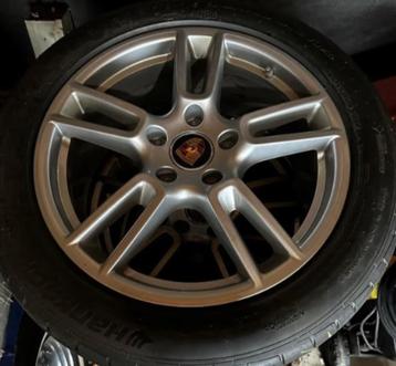 Porsche Panamera velgen, 19inch.  Hankook banden beschikbaar voor biedingen
