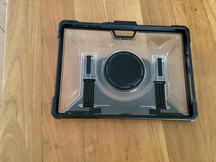 UAG Metropolis Series Surface Go 1-4 Case, Computers en Software, Tablet-hoezen, Zo goed als nieuw, Bescherming voor- en achterkant