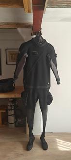 Bare sentry tech dry droogpak, Watersport en Boten, Duiken, Ophalen, Zo goed als nieuw, Duikpak