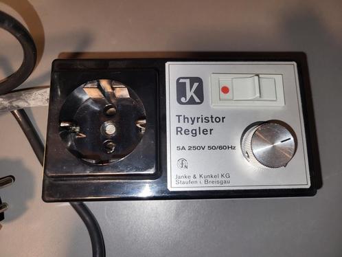 Frequentieregelaar, IKA Thyristor Regler TR50, Antiek en Kunst, Antiek | Gereedschap en Instrumenten, Verzenden