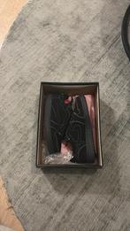 Jordan 1 Travis Scott Black Phantom - Nieuw, Kleding | Heren, Schoenen, Zwart, Nieuw, Ophalen of Verzenden, Sneakers of Gympen