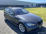 BMW 3-serie Touring 318i 2.0 Business Line / APK / NAP / AIR, Achterwielaandrijving, Leder en Stof, Handgeschakeld, 1405 kg