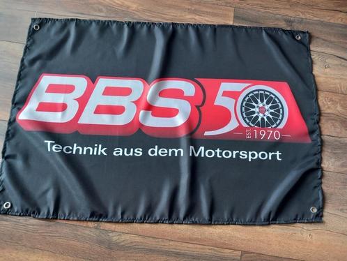 BBS BANNER 60X90 MET BEVESTIGGINGS OGEN 50 JAAR JUBILEUM, Auto diversen, Wieldoppen, Nieuw, Ophalen of Verzenden