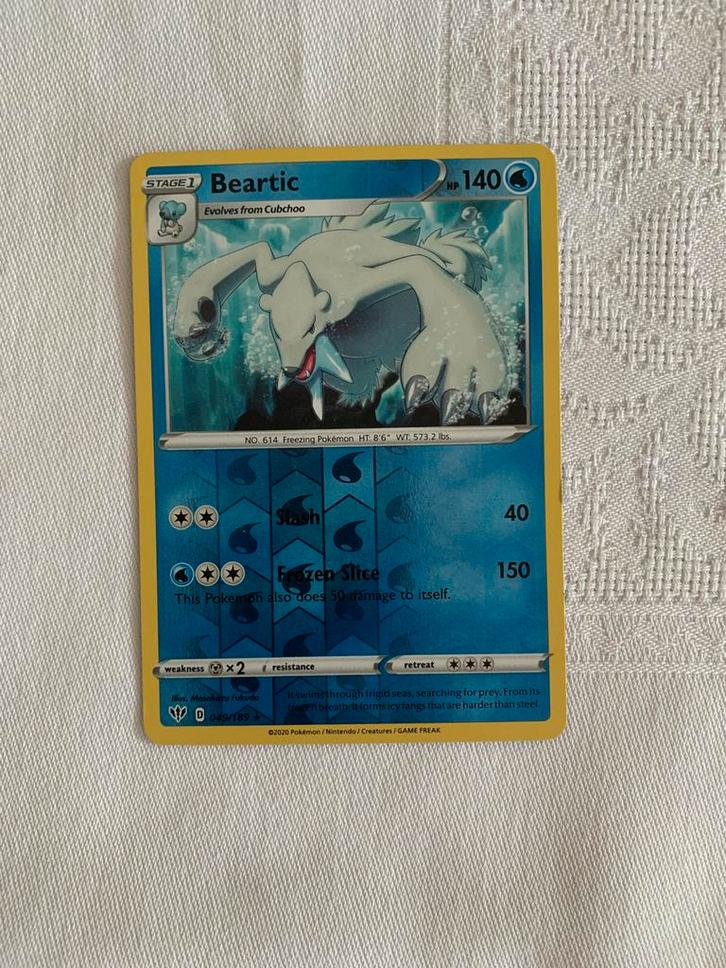 Beartic Pokémonkaart - 049/189, Hobby en Vrije tijd, Verzamelkaartspellen | Pokémon, Zo goed als nieuw, Losse kaart, Ophalen of Verzenden