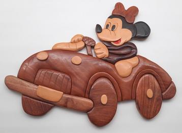 Vintage Minnie Mouse in auto houten intarsia wanddecoratie beschikbaar voor biedingen
