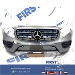 W156 BUMPER GLA FACELIFT AMG VOORBUMPER X156 ZWART WIT GRIJS, Gebruikt, -, Voor, Ophalen of Verzenden