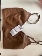 Brown Top, Kleding | Dames, Tops, Bruin, Verzenden, Nieuw, Zonder mouw