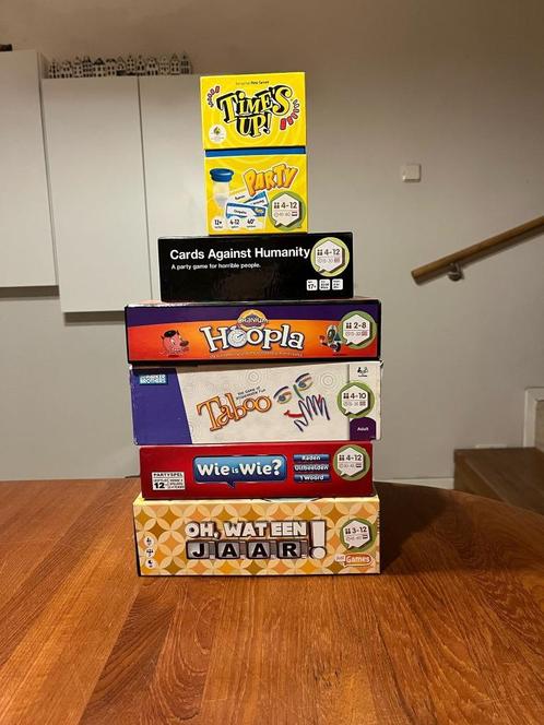 Party Board Game Bundle - Six (6) Board Games, Hobby en Vrije tijd, Gezelschapsspellen | Bordspellen, Gebruikt, Drie of vier spelers