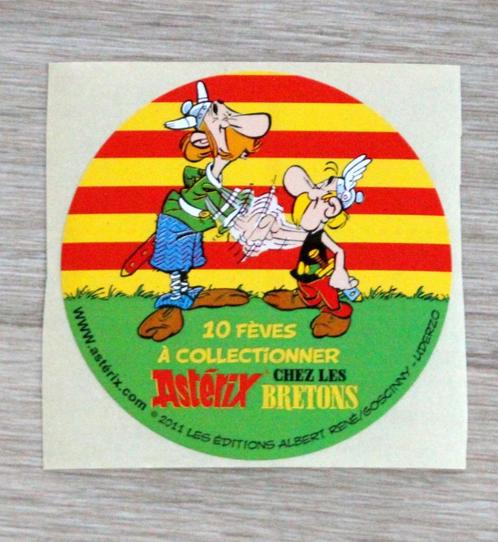sticker Asterix Obelix 2011 Uderzo Goscinny diameter 8 cm, Verzamelen, Stickers, Nieuw, Bedrijf of Vereniging, Verzenden