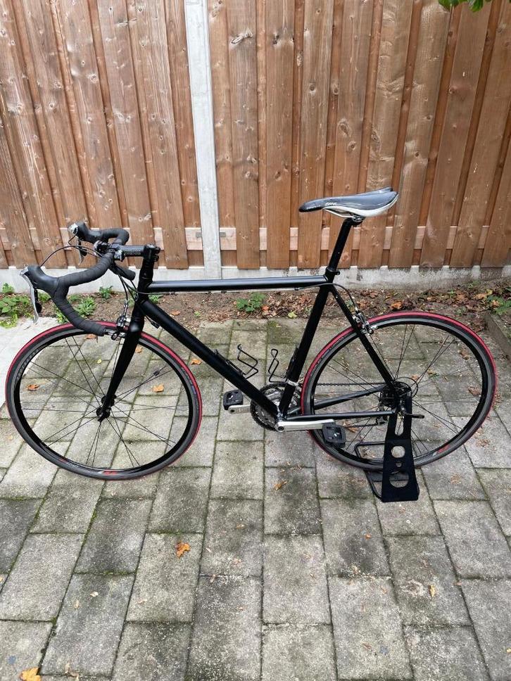 Racefiets Trek 1200 Triple, Fietsen en Brommers, Fietsen | Racefietsen, Gebruikt, Heren, Overige merken, Meer dan 20 versnellingen