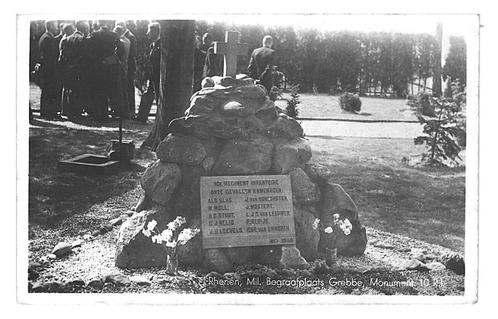 949402	Rhenen	Militaire Begraafplaats Grebbe Monument 10	Nie, Verzamelen, Ansichtkaarten | Nederland, Ongelopen, Utrecht, 1940 tot 1960