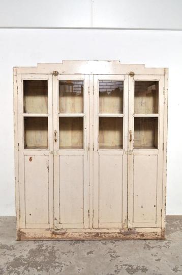 Vintage vitrinekast buffetkast servieskast teak jaren 50 beschikbaar voor biedingen