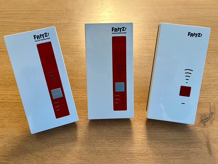 3 Fritz! Wifi versterkers voor Mesh netwerk, Computers en Software, WiFi-versterkers, Zo goed als nieuw, Ophalen of Verzenden