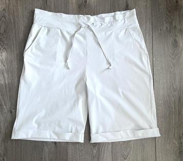 NICOLETTE KLUIJVER witte korte travel broek maat xxl 44 46 beschikbaar voor biedingen