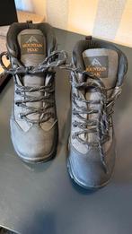 Nwe Mountain Peak hoge schoenen maat 42, Ophalen of Verzenden, Nieuw, Zwart, Wandelschoenen of Bergschoenen