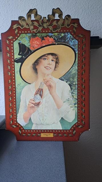 Diverse Coca cola reclameborden  Karton beschikbaar voor biedingen