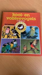 Kooi- en volièrevogels in het huis en tuin - Ton Hartman, Ophalen of Verzenden