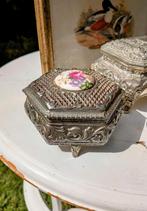 Verzilverd met Porselein Sieradendoosje, Ophalen of Verzenden, Zilver
