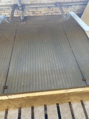 Rubber stalmatten 110 X 173 cm 18mm dik. beschikbaar voor biedingen