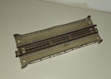 Marklin H0 7168 - Metalen rechte op- of afrit M-rail beschikbaar voor biedingen
