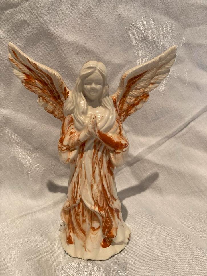Biddende Engel Alabama Klei - Gesigneerd, Antiek en Kunst, Kunst | Beelden en Houtsnijwerken, Ophalen of Verzenden