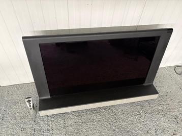 Bang & Olufsen 32 inch LCD tv + remote beschikbaar voor biedingen