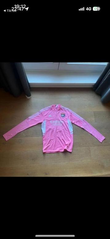 Olympique Lyonnais Maat M Adidas beschikbaar voor biedingen