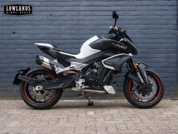 CFMOTO 800 NK ADVANCED (bj 2024 model 2025) beschikbaar voor biedingen