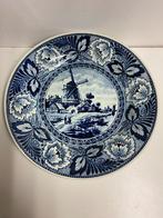 Zeer oud Villeroy & Boch wandbord in Delfts blauwe stijl, Antiek en Kunst, Ophalen of Verzenden