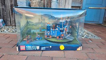 Lego Nexo Knights 70317 - Compleet beschikbaar voor biedingen
