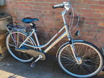 Fraaie Giant Brisbane damesfiets Nexus7 etc 50cm frame zgan beschikbaar voor biedingen