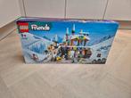 LEGO Friends Ski Resort 41756, Kinderen en Baby's, Speelgoed | Duplo en Lego, Ophalen of Verzenden, Zo goed als nieuw, Complete set