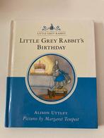 Little Grey Rabbit's Birthday - Alison Uttley, Ophalen of Verzenden, Zo goed als nieuw, Sprookjes