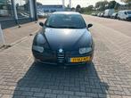 Alfa Romeo 147 1.6 T.spark 16V 77KW 5DR 2001 Zwart, Auto's, Voorwielaandrijving, 4 cilinders, 400 kg, Zwart