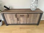 Dressoir zo goed als nieuw en moet weg!, Huis en Inrichting, Kasten | Dressoirs, Ophalen, 150 tot 200 cm, Eikenhout, Zo goed als nieuw