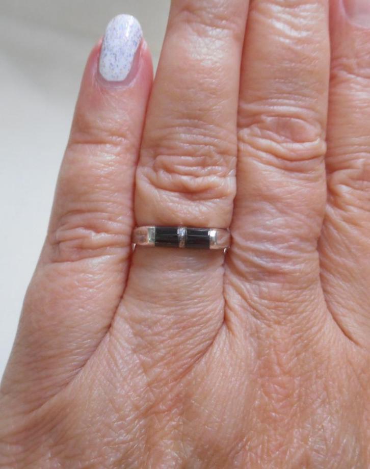 Zilveren vintage ring met onyx maat 16.25  nr. 679, Sieraden, Tassen en Uiterlijk, Ringen, Zo goed als nieuw, Dame, Kleiner dan 17