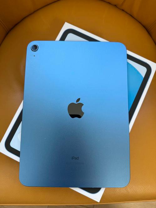Apple iPad 10th generation, Computers en Software, Apple iPads, Zo goed als nieuw, Overige modellen, 10 inch, 64 GB, Blauw, Ophalen of Verzenden