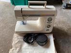 Toyota naaimachine en mini naaimachine beide in nieuwstaat, Hobby en Vrije tijd, Ophalen, Zo goed als nieuw, Naaimachine, Overige merken
