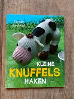 Kleine Knuffels Haken - Christel Krukkert, Ophalen of Verzenden, Zo goed als nieuw, Breien en Haken, Geschikt voor kinderen