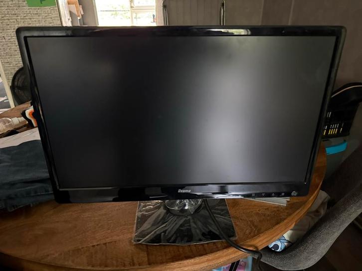 Iiyama ProLite E2273HDS-B1 - Zo goed als nieuw!, Computers en Software, Monitoren, Zo goed als nieuw, 60 Hz of minder, DVI, LED