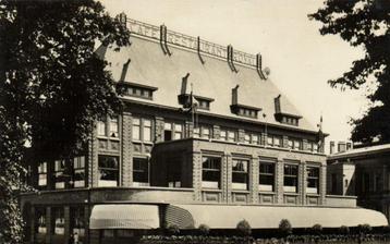 Cafe-Restaurant Royal, Arnhem - ongelopen beschikbaar voor biedingen