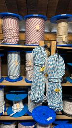 25 meter gevlochten polyester touw, Ophalen of Verzenden, Zo goed als nieuw