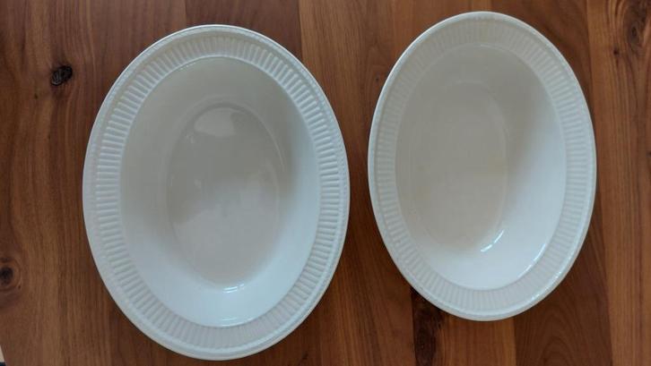 Groenteschaal Wedgwood Edme, Huis en Inrichting, Keuken | Servies, Zo goed als nieuw, Overige typen, Wedgwood, Aardewerk, Ophalen
