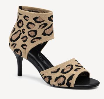 Pumps luipaard print, open teen, maat 39,5 / maat 40 beschikbaar voor biedingen